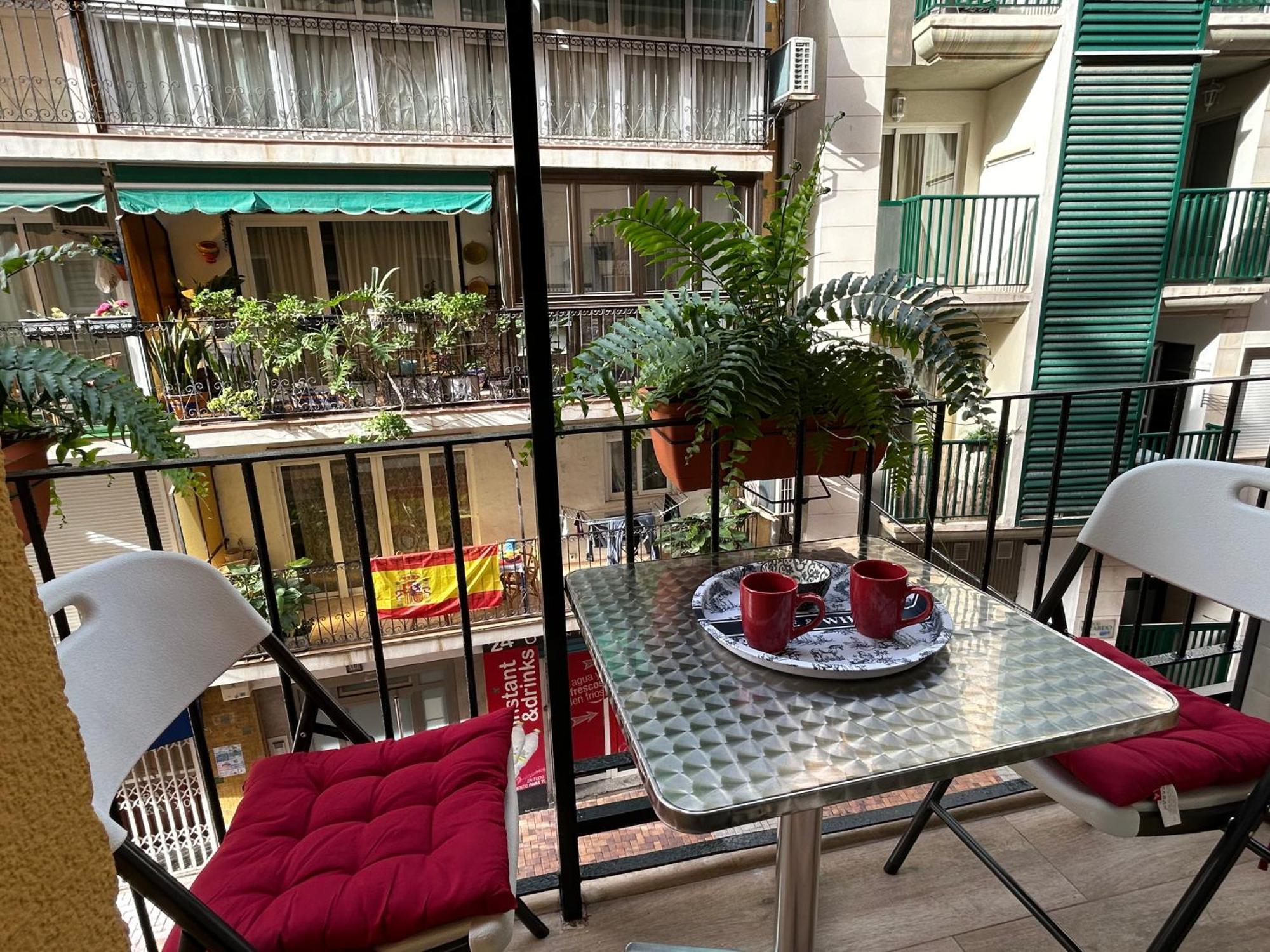 Apartment Casa De La Playa In The Old Town Of Benidorm